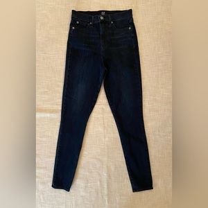 GAP Women’s Skinny Jeans dark denim size 4 27T